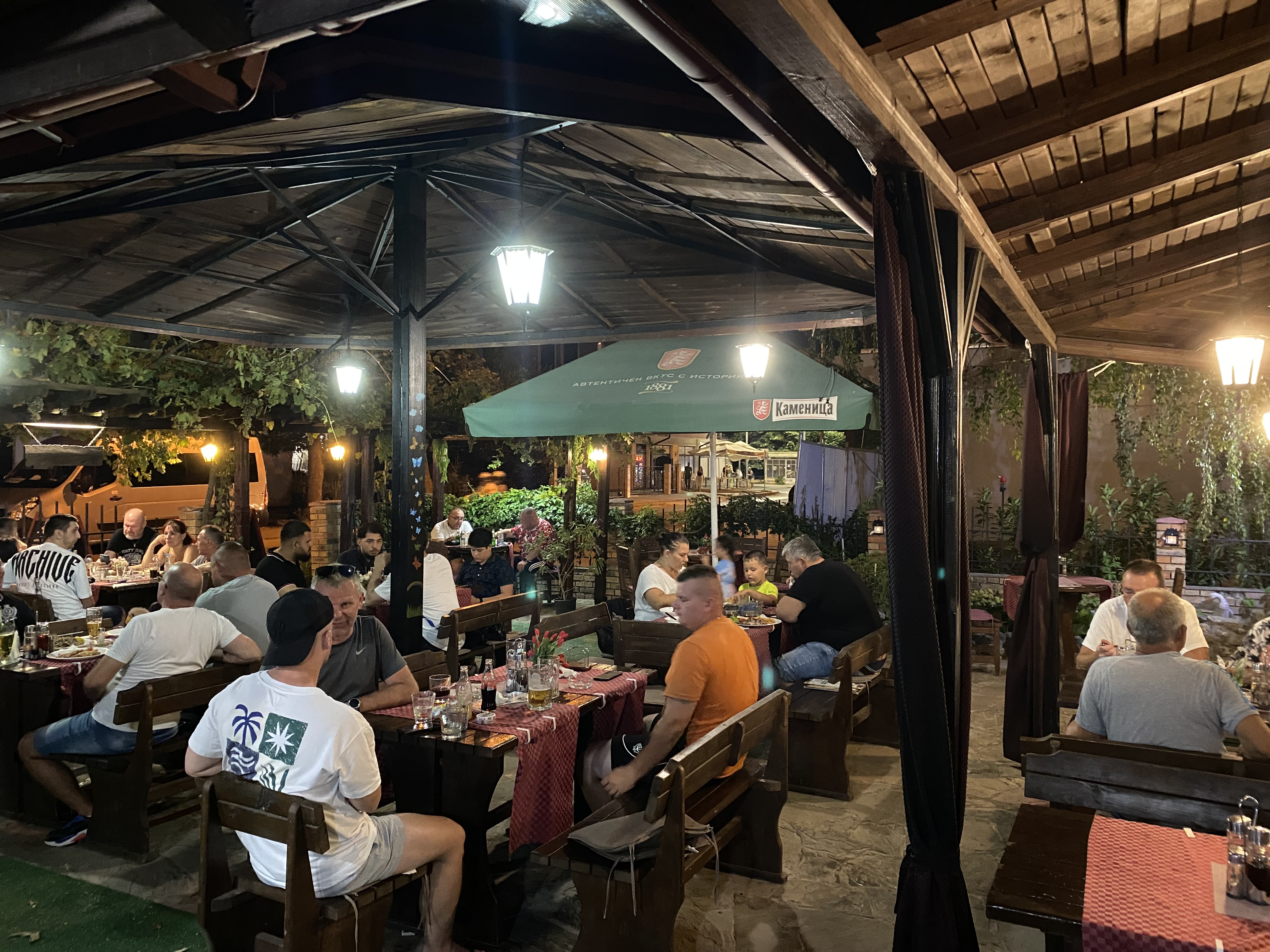 Ресторант à la carte в Астра